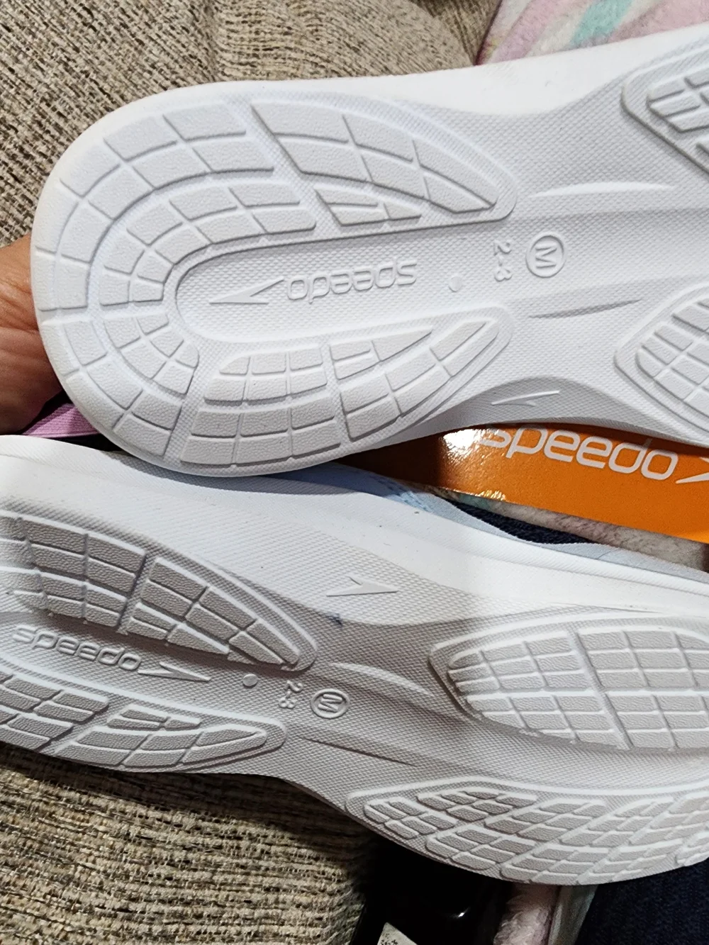 Speedo Junior Kids Slip-On Water Shoes - Navy Pink M(2-3) NEW